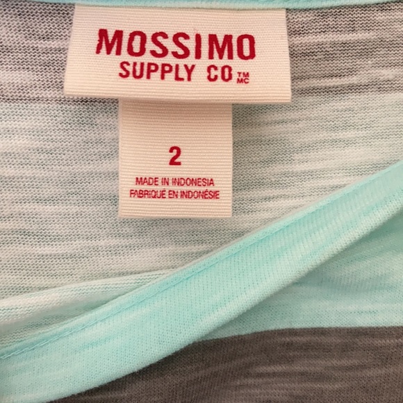 Mossimo Top - Picture 4 of 8